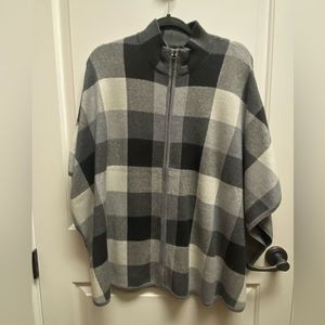 Tahari black and gray poncho